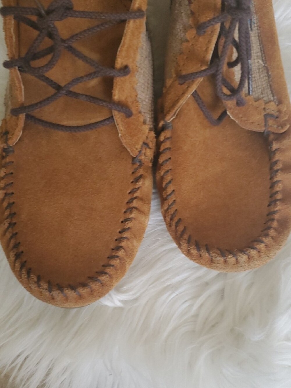 Minnetonka Chestnut Suede Chukka Moccasin Boots - Picture 2 of 12